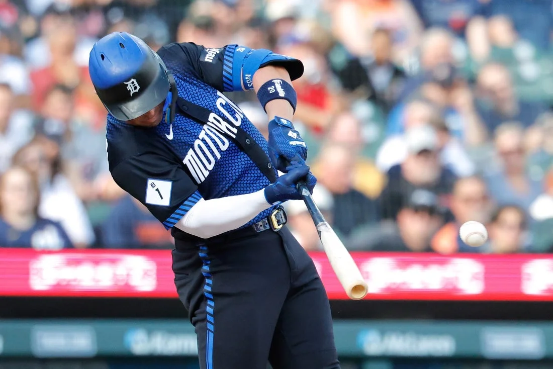 Tigers Claim Fourth Straight Win as Valdez Shines Against Yankees