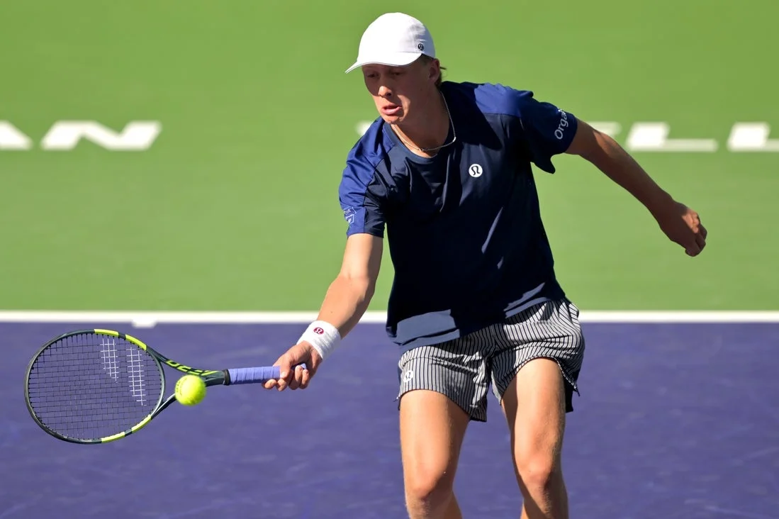 Ethan Quinn Advances Easily at Mallorca Championships, Upsets Elsewhere in Round of 32