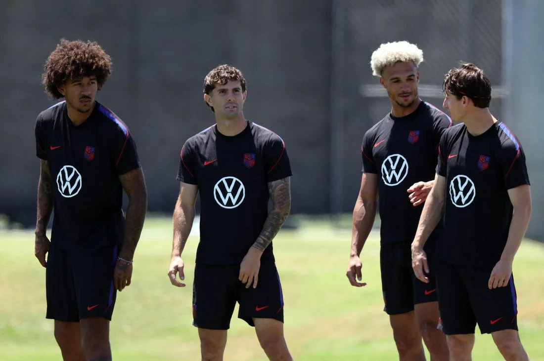 Pulisic Returns to Practice as USMNT Eyes Knockout Stage