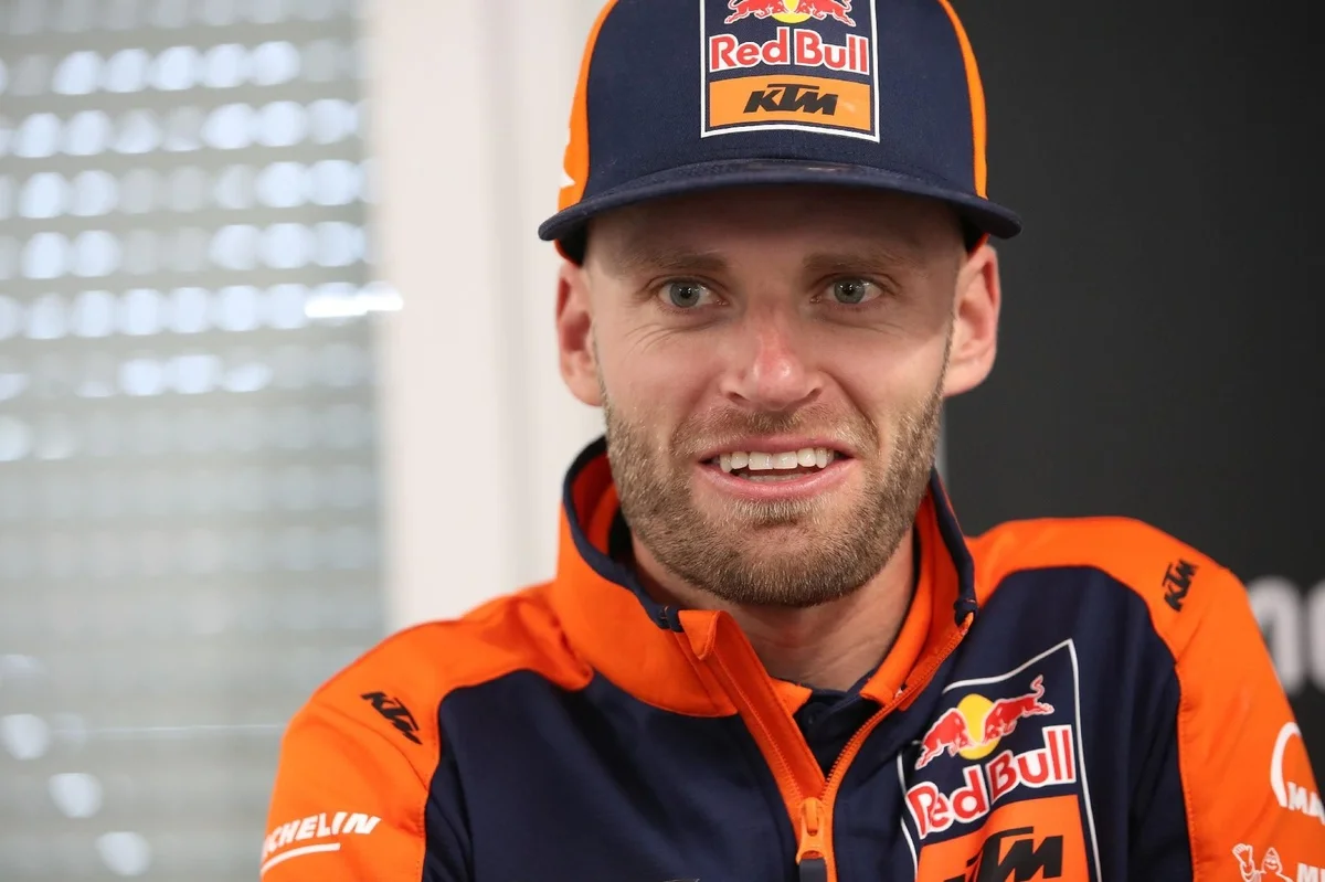 Pedro Acosta Advocates for Brad Binder's Future in MotoGP Amid KTM's Lineup Changes