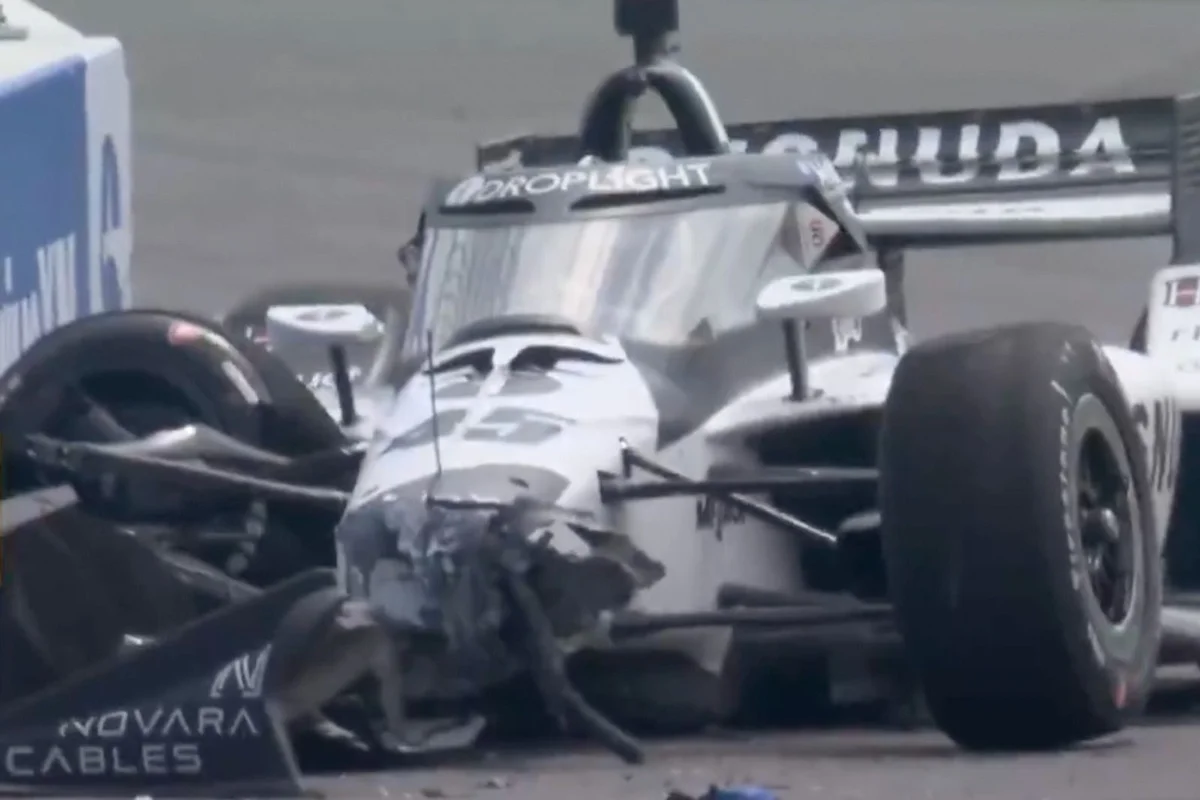 Markham IndyCar Race: Louis Foster's Dramatic Crash Highlights Risks of Competitive Racing