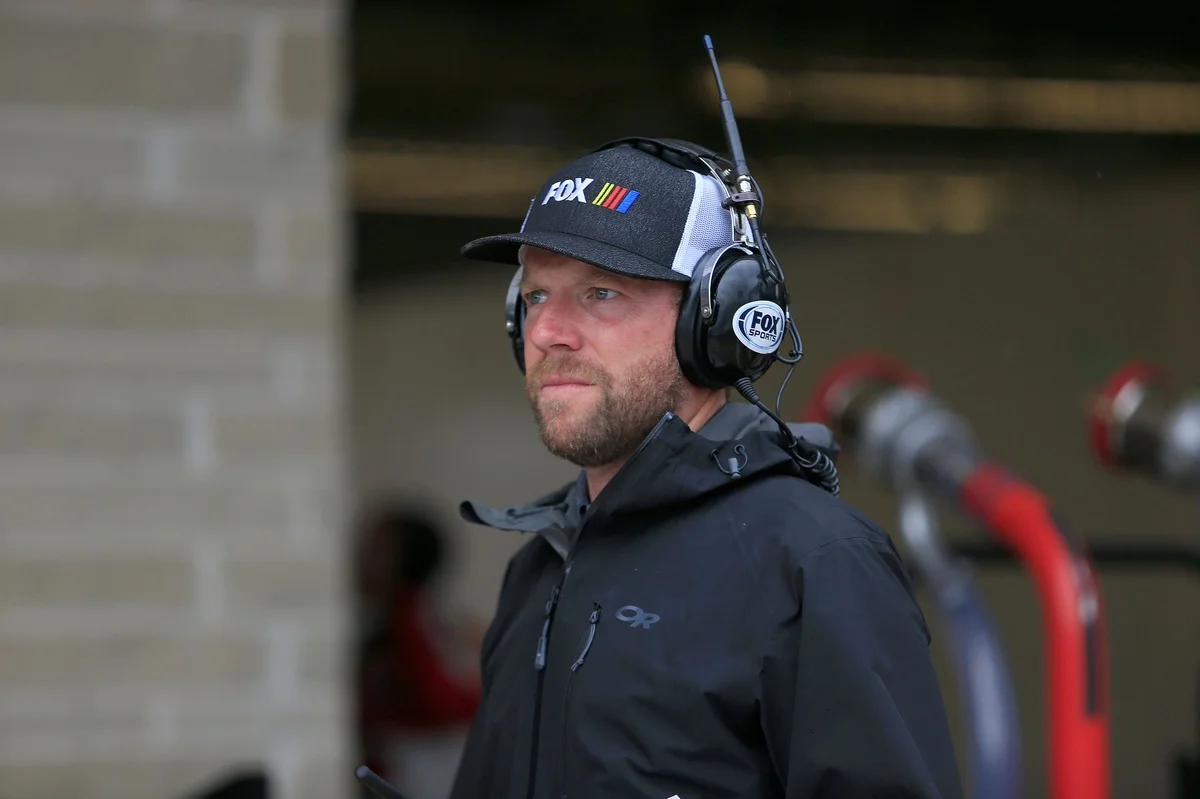 Regan Smith Returns to NASCAR Truck Series with Kaulig Racing