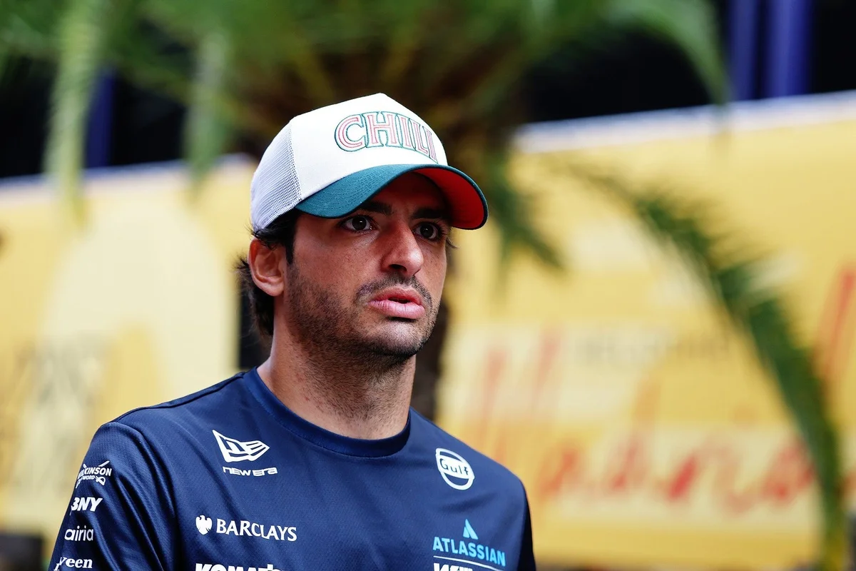 Rosberg Critiques Sainz on Overtaking Challenges at Madring Circuit